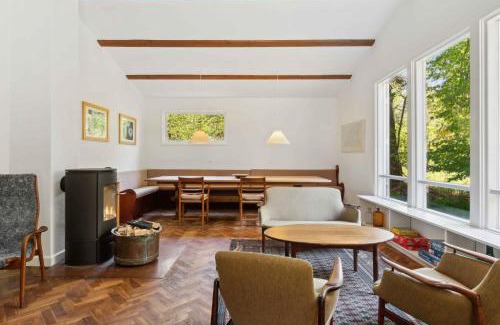 Rrvig House | Renovated Cottage Near Forest And Beach