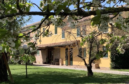 Bagnolo di Po House | Renovated country house with 3 bedrooms, for 5 people.