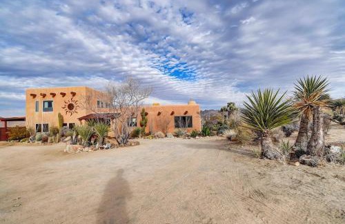 Joshua Tree Highlands House | Renovated Lodge - Room 2 with pool access