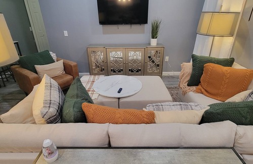 Council Bluffs Apartment | Renovated Owner’s Suite - Your Cozy Home Away From Homenn
