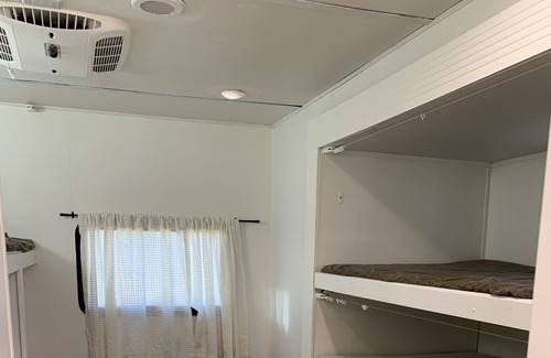 Earlsboro House | Renovated RV on the Farm