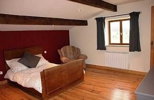 Bessac House | Renovated Stone Barn With Private Pool And Superb Views