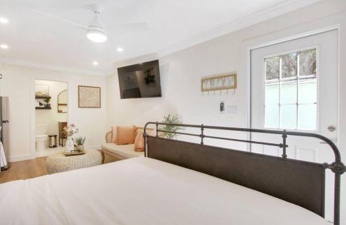 Stuart Apartment | Renovated Studio in Downtown Stuart #5