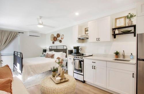 Stuart Apartment | Renovated Studio in Downtown Stuart #5