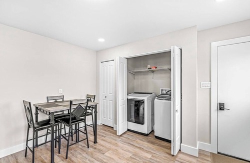 Indianapolis House | Renovated Urban Oasis in Indy