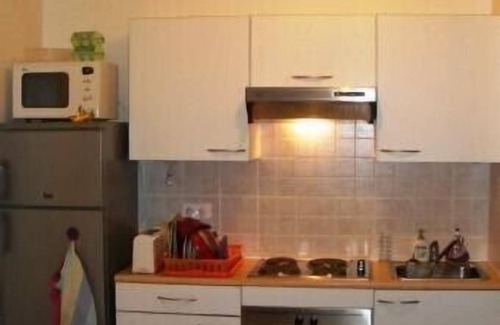 Antibes Old Town Apartment | Rent 2 rooms Furnished Au Coeur Du Vieil Antibes