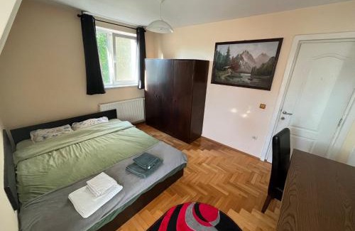 Fagaras House | Rent a room Bruno