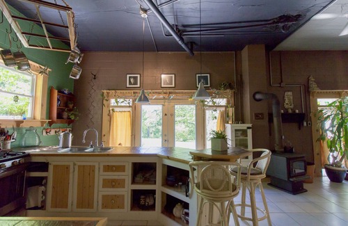 Bancroft Apartment | Rent-n-relax Oasis