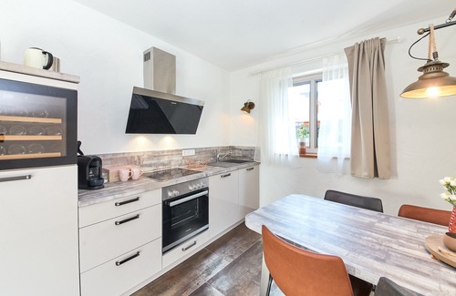Rachtig Apartment | Rental-Apartment-Private Bathroom-Terrace-Rochter Quartier