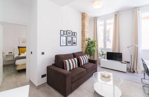 Cordoba Old City Apartment | Rental unit in Córdoba · ★4.30 · 2 bedrooms · 4 beds · 2 baths