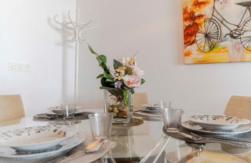 Motril Apartment | RentitSpain Aguacate Beach 2 Playa, descanso y piscina