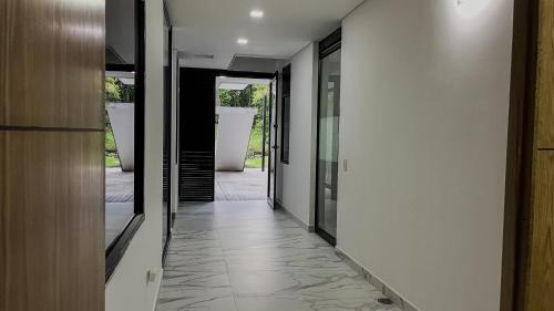 Acacias House | Reserva tu casa en la naturaleza con camino al río