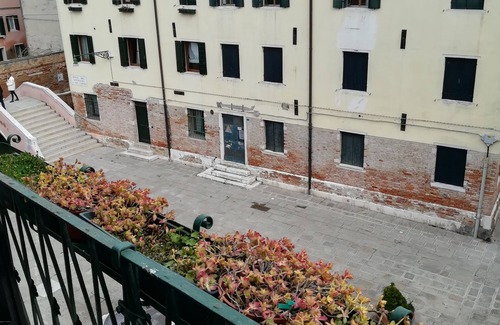 Castello Apartment | Residence Cà Trinità precious apartment in the center of Venice