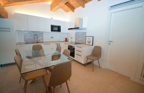 Rivoli Veronese Apartment | Residence Corte Bellebarbe - Terracotta