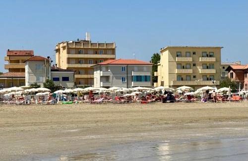 Viserba Apartment | Residence Carioca