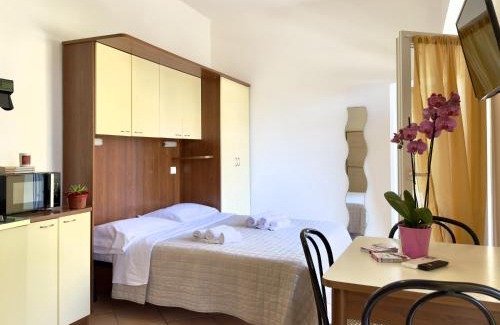 Viserba Apartment | Residence Carioca