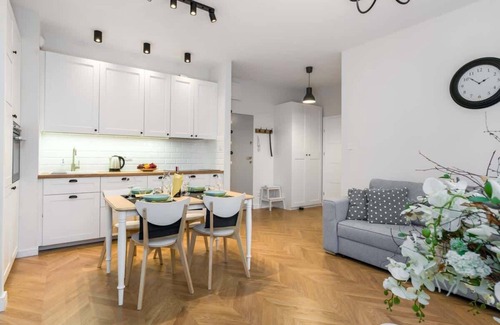 Stare Miasto District Apartment | Residence Chwaliszewo 62 1 Bedroom Balcony