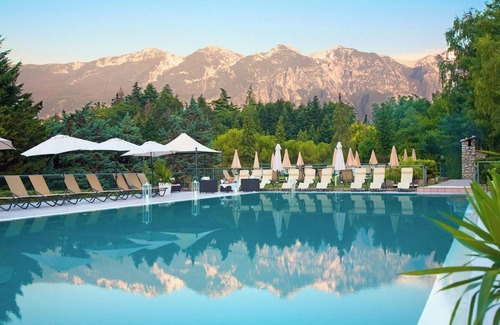 Pieve Apartment | Residence del Rose Apartment surrounded by greenery between sport and relaxation