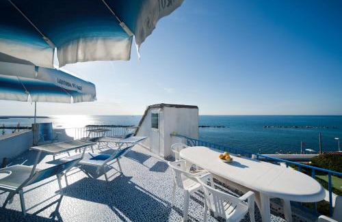 Forio Apartment | Residence Hotel La Rotonda Sul Mare