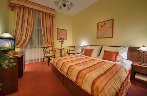 Hluboka nad Vltavou Hotel | Residence Knížecí Dvůr