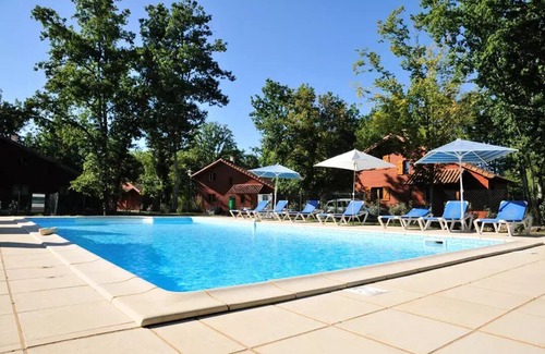 Lachapelle-Auzac Villa | Residence Souillac Golf & Country Club* - House 4 Rooms 6 People Lot