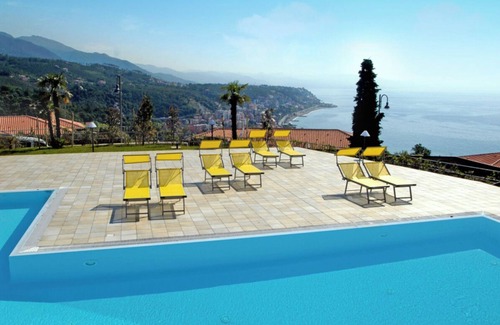 Cogoleto Apartment | Residence Villa Beuca Cogoleto Two-room Apartment 2 Pax