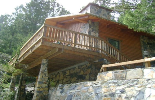 San Antonio de Las Alazanas Cabin | Residencial Bosques de Monterreal a beautifyl Swiss Cabins inside the woods