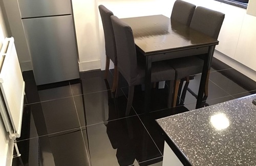 Woolwich Apartment | RESIDENTIAL QUARTERS, GENERAL GORDON SQUARE, Stunning