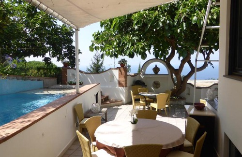 Capri Bed & Breakfast | Residenza L'Isola Capri