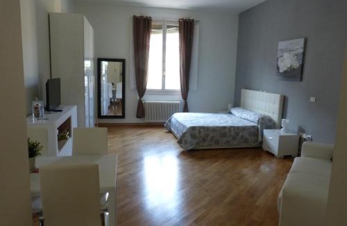 Historic Center Apartment | Residenza Piazza Santo Stefano