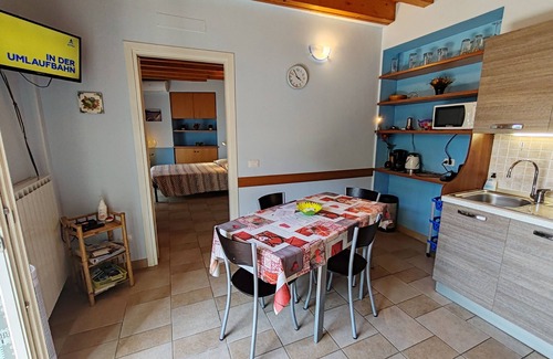 Pallanza Apartment | Residenza Silvana-Apt. A- Cielo a Suna with parking, Wifi and A/C