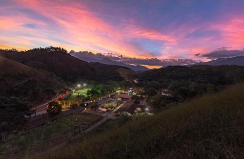 Engenheiro Passos House | Resort Fazenda 3 Pinheiros