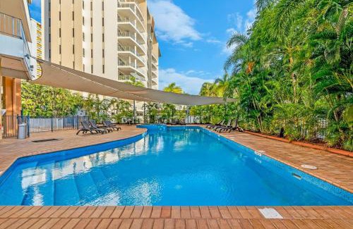 Darwin City Centre Apartment | Resort Style King Pad with Sparkling Sea Views