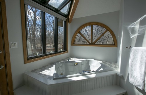 Oakland Hills at Geist House | Resort style living - heated pool, hot tub, game room, pond and ample parking!