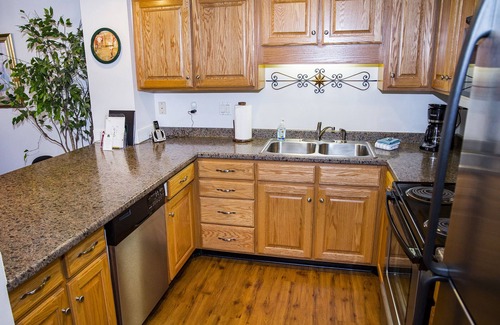 Fairfield Glade Villa | ðResort Vacations at Fairfield Glade TN Beautifully Decorated 2 bedroom + Loft Villa