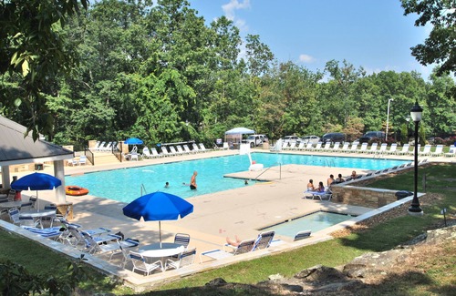 Fairfield Glade Villa | ðResort Vacations at Fairfield Glade TN Spacious Remodeled Villa just steps from golf course!