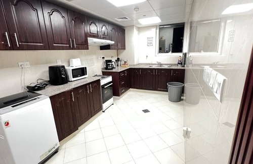 Mussafah Apartment | Rest House Hostel