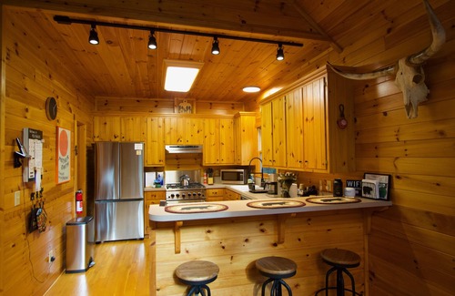Ferguson Cabin | Rest-Relax-Recharge: 3BR Getaway w/Hot Tub, BBQ & Leatherwood Adventures!