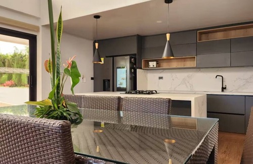 El Penol House | Resting paradise in El Peñol with a Hot Tub