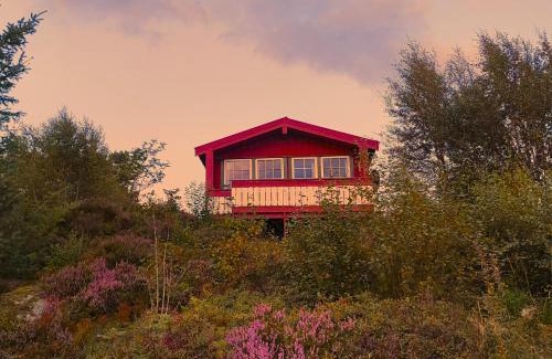 Al Municipality House | Retreat Øklandsnes