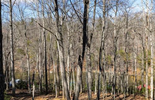 West Jefferson House | Retreat at Riverbend