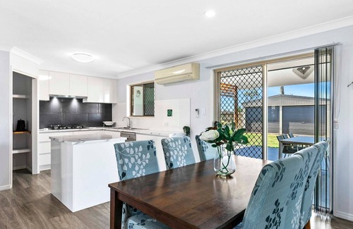 Point Vernon House | Retreat at the Point