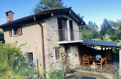 Alto Malcantone Cottage | Retreat in nature:relax, walks, MT trails from the house, fireplace, WIFI