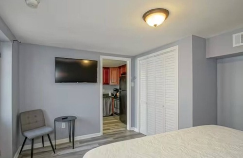 French Quarter Condo | Retreat IV