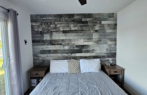 Baddow Cottage | Retreat On The Lake