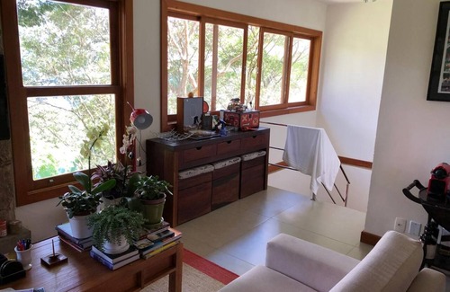 Itaipava House | Retreat with Suite in a Secure Condominium | Nature and Stunning Views