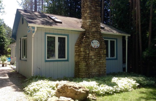 Fish Creek Cottage | Retro, Cozy Cottage - Peninsula St. Park, Family/Pet Friendly - OPEN year around