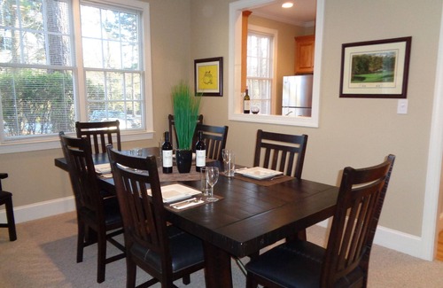 Lake Oconee Cottage | REYNOLDS GOLF COTTAGE. INQUIRE ABOUT OUR LONG-TERM RENTAL TERMS AND PRICING.