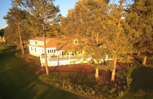 Reynolds Landing House | Reynolds Luxury Lakefront with Amazing Views