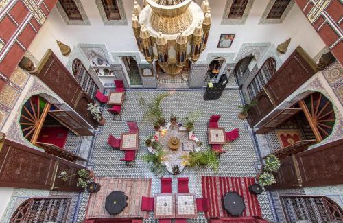Ain Azlitan House | Riad Naila & suite